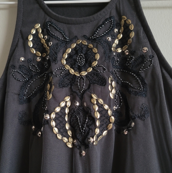 ❤[3/$35] Hollister Sequin High Neck Tank Top - Picture 2 of 5